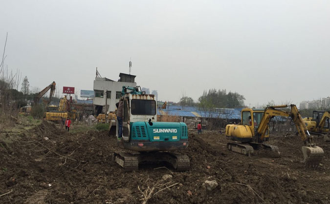 咸宁挖掘机培训到哪里?学费多少?