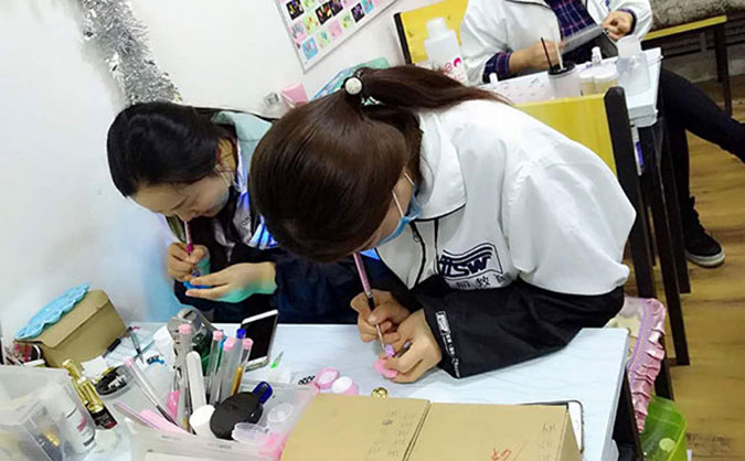 沈阳美甲培训班_尖端美甲创业班