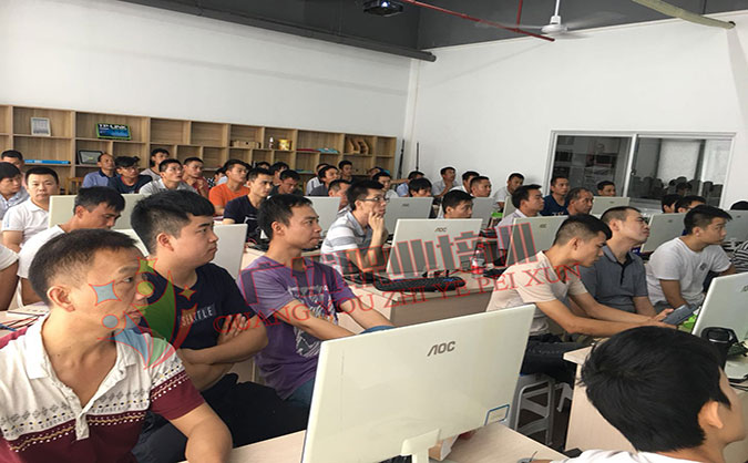 东莞PLC培训班学费多少？