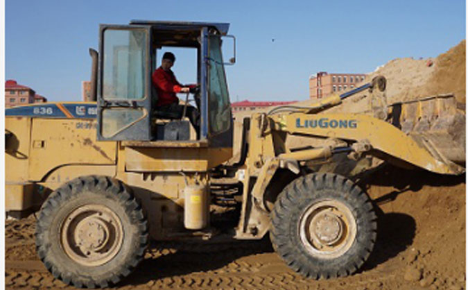 保定装载机培训学校_装载机培训班