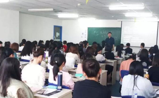 西宁会计短期班要学多久 - 学费多少钱  