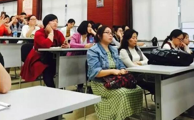 北京海淀区网上学会计哪个好_多少钱