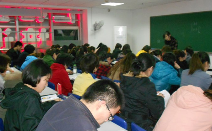 长沙雨花区会计短期班要学多久 - 学费多少钱