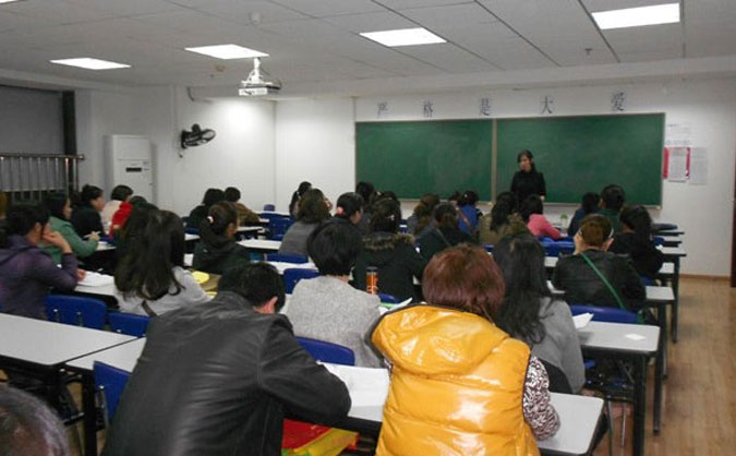 石家庄网上学会计哪个好_多少钱