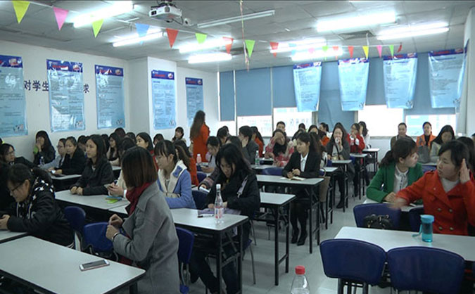 岳阳网上学会计哪个好_多少钱