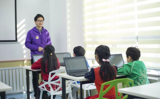 烟台芝罘区少儿学编程哪家好_费用多少钱