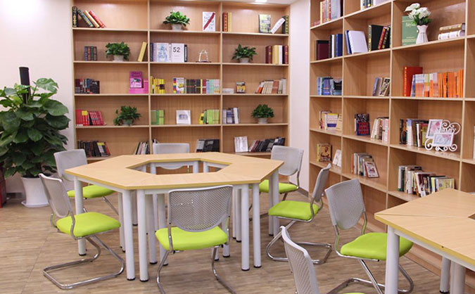 广州海珠区K12英语培训-课程-费用-教材-美联英语